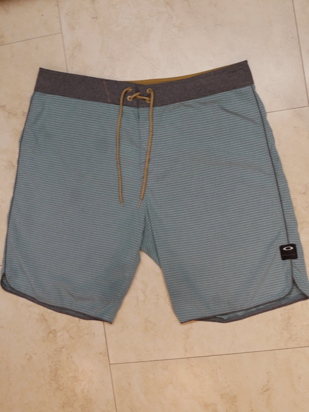 Oakley Mens Boardshorts~
